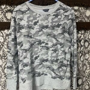 Eddie Bauer Gray Camouflage Crewneck Sweater